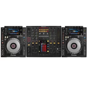 Pioneer CDJ 2000 Nexus + DJM 900 Nexus